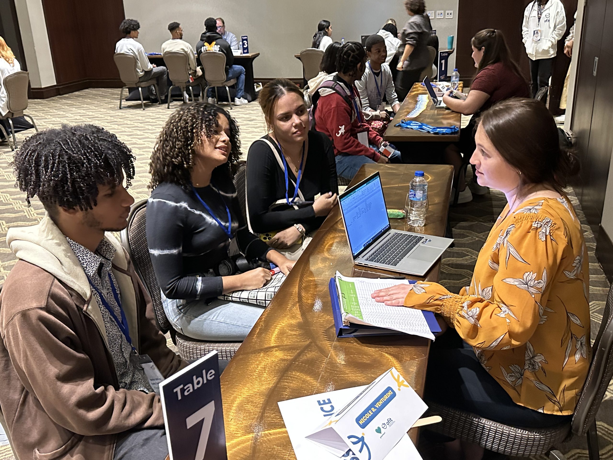 Greenheart, sending partner and host organizations come together under one roof at the International Job Fair in the Dominican Republic – a “remarkable success”!